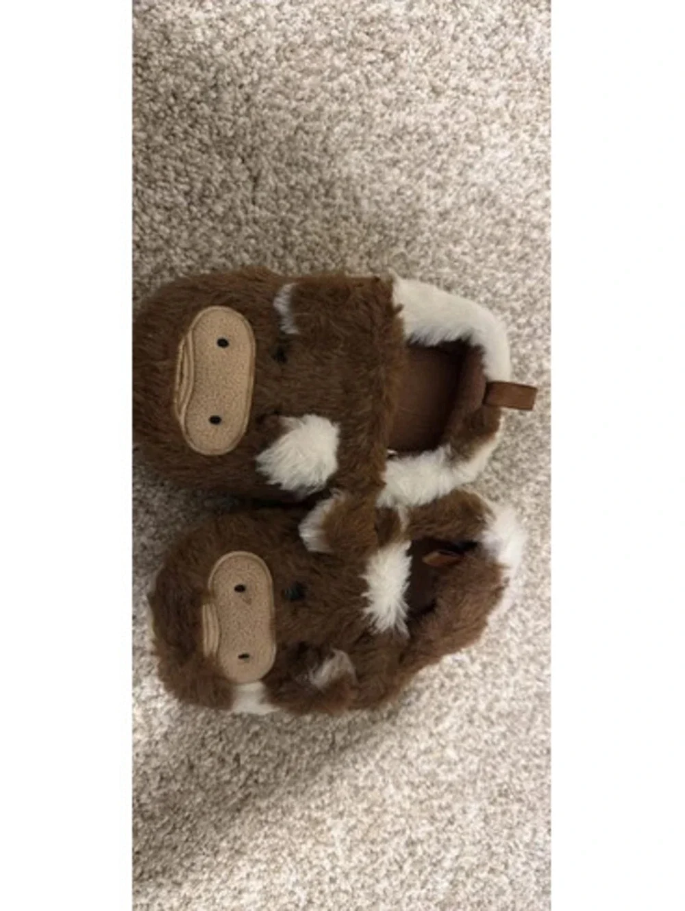 Old Navy Kids Cow Slippers 7/8